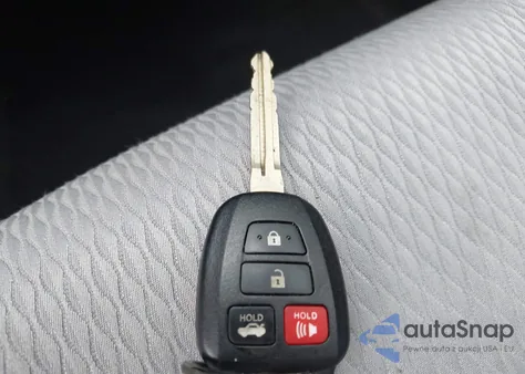 2017 Toyota Corolla Le z USA, uszkodzony, nr VIN 2T1BURHE8HC912376